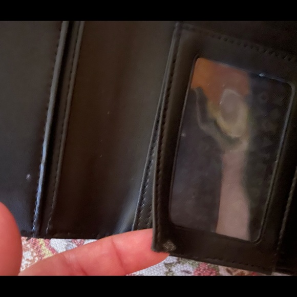 Kate Spade Wallet - Picture 3 of 3